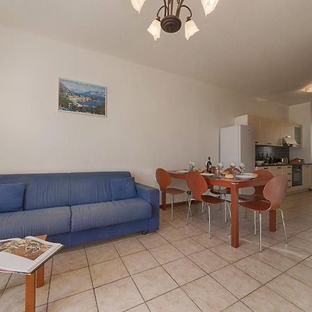 אקסריה 2-Bedroom Lakeview Apartment At The Lake מראה חיצוני תמונה