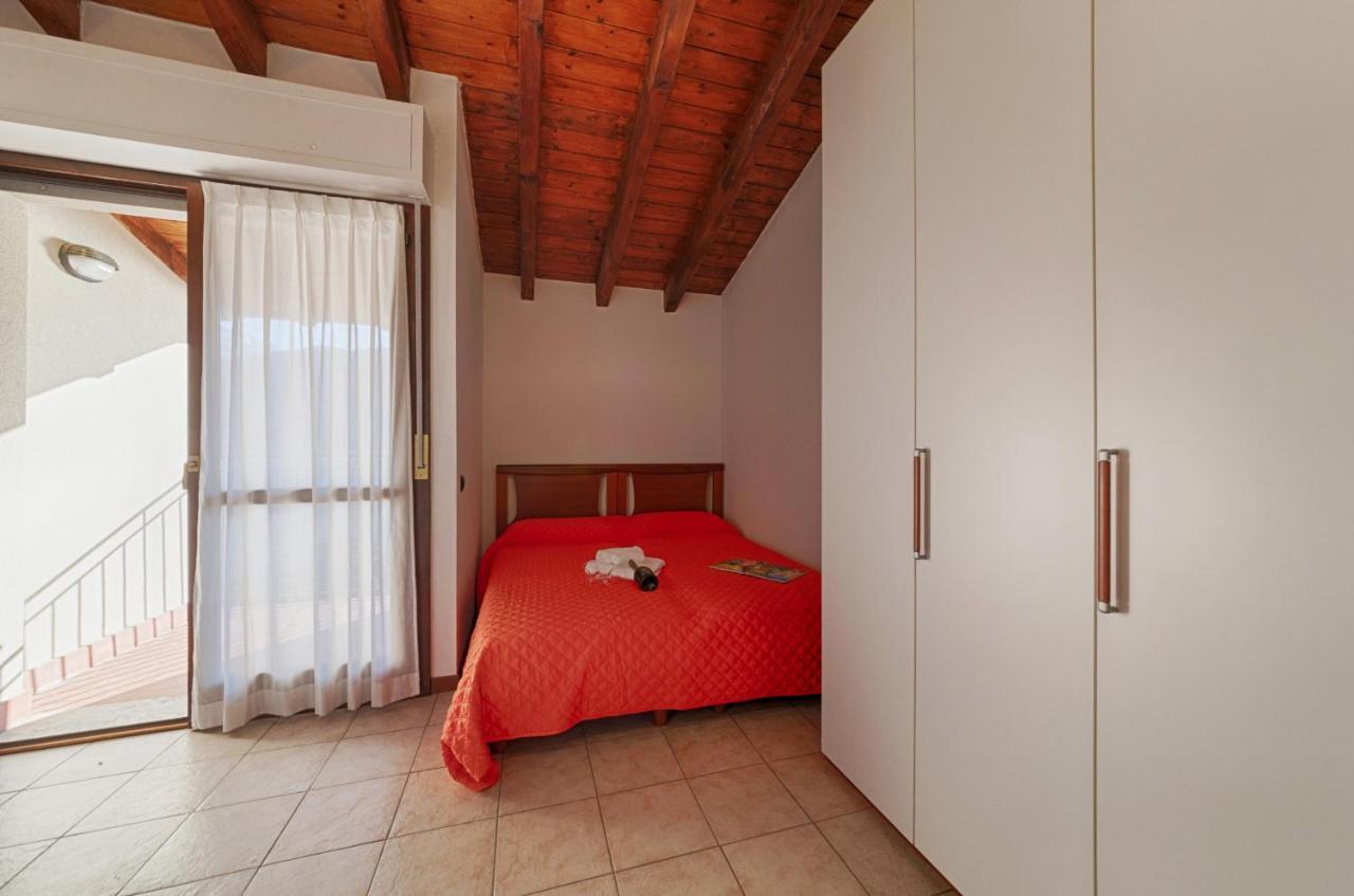 אקסריה 2-Bedroom Lakeview Apartment At The Lake מראה חיצוני תמונה