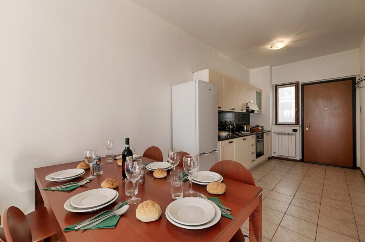 אקסריה 2-Bedroom Lakeview Apartment At The Lake מראה חיצוני תמונה