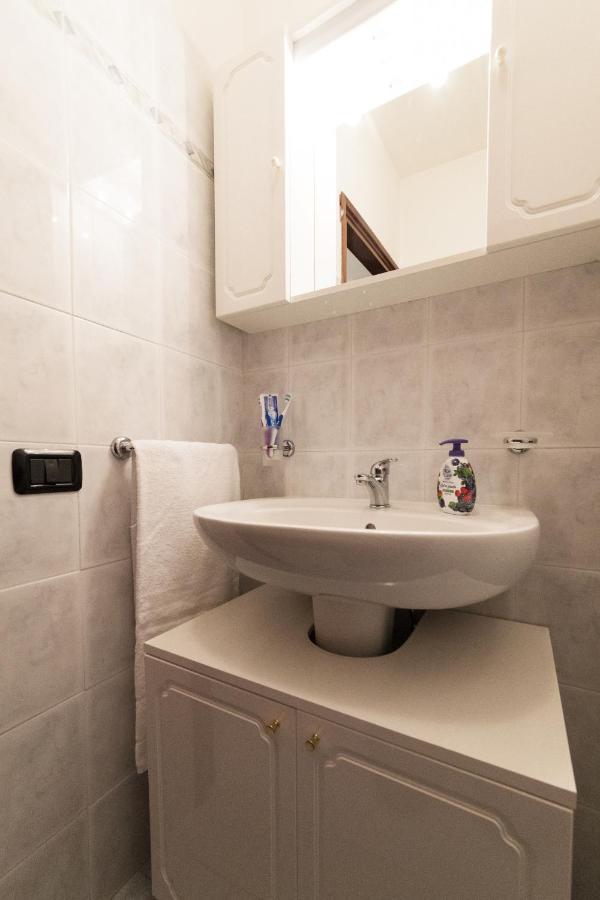 אקסריה 2-Bedroom Lakeview Apartment At The Lake מראה חיצוני תמונה